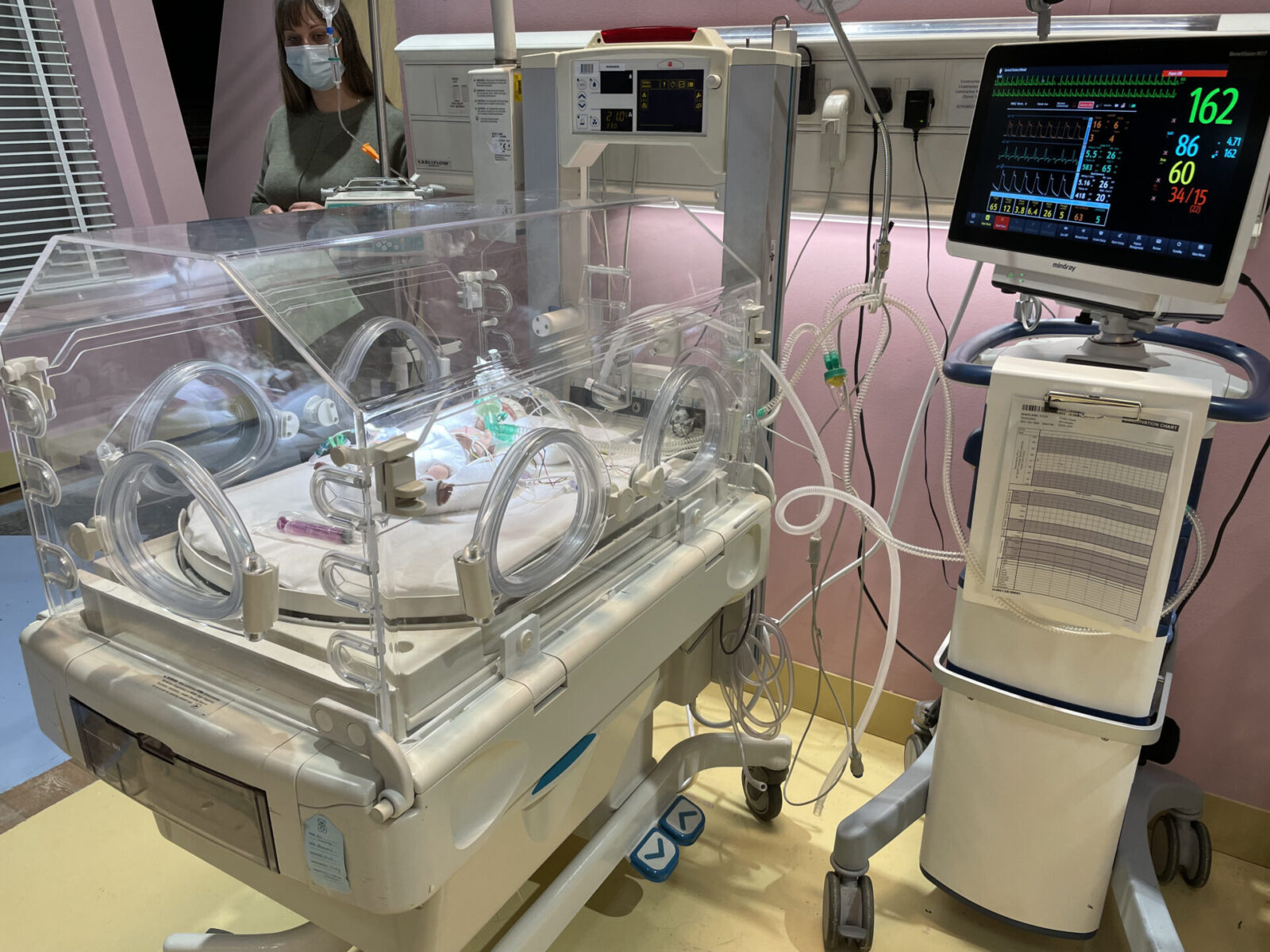 Neo-Natal Intensive Care (NICU) - Mediscene